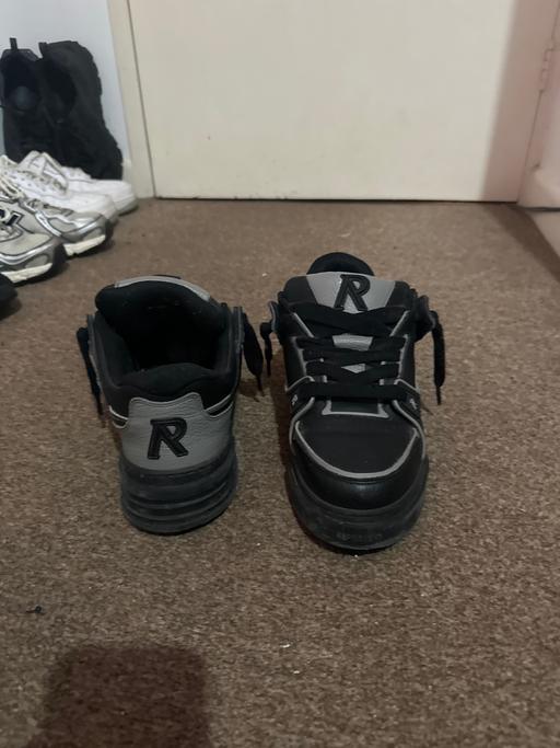  — Represent sneakers