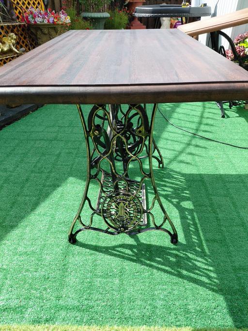  — Antique singer sewing table garden/ conservat