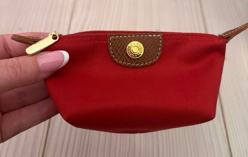  — Red Small zip purse!