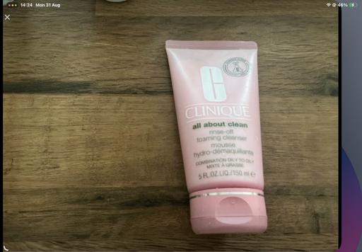  — Clinique foaming cleanser mousse