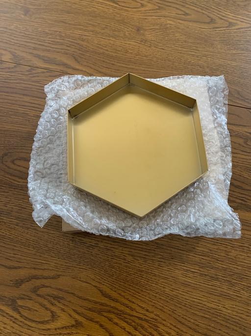  — Gold colour candle tray/trinket tray. BNIB