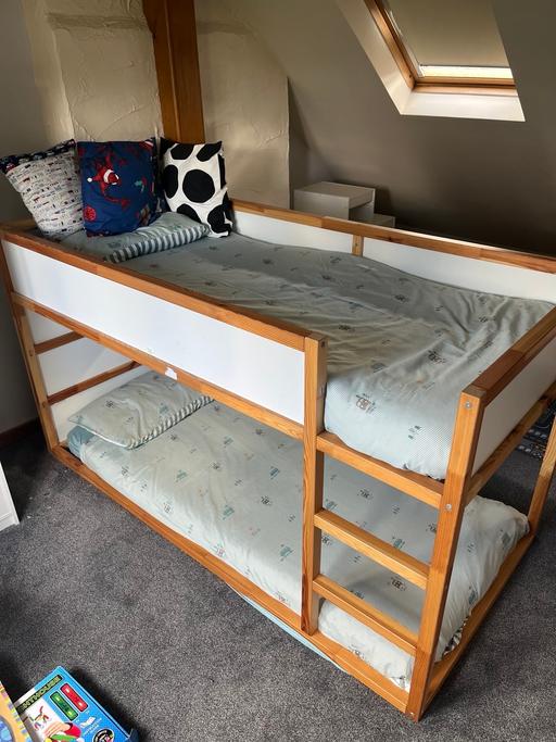  — Bunk beds