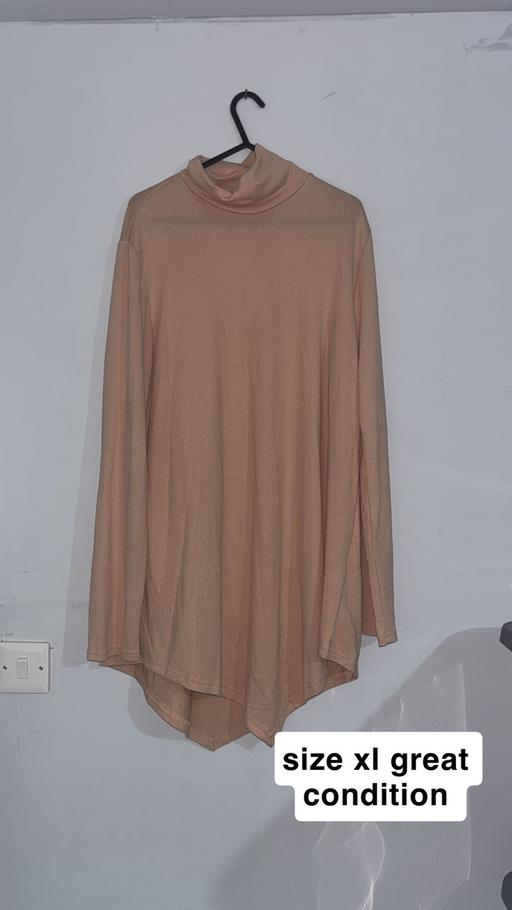  — Size xl women’s jumper top