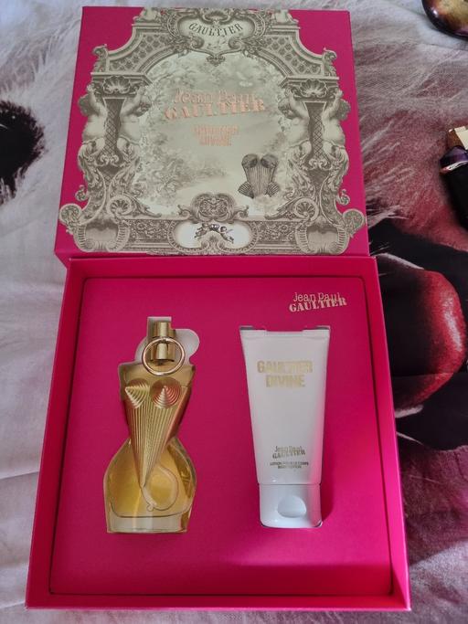  — perfume