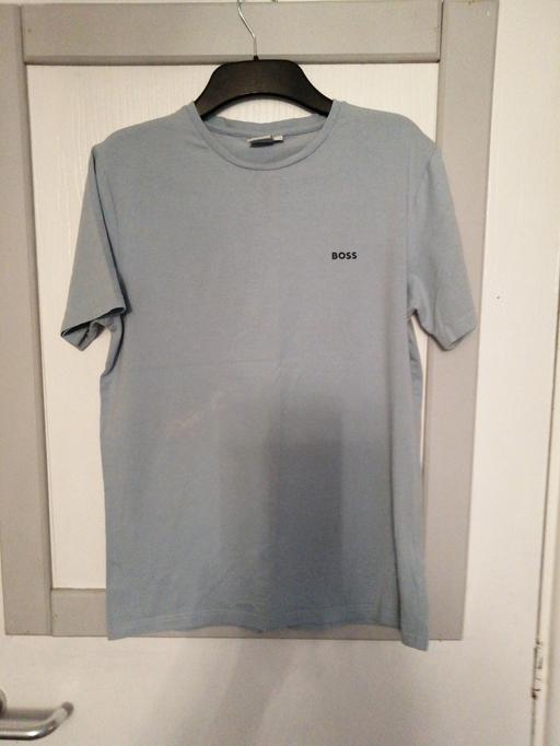  — Men's size *M* little white mark on