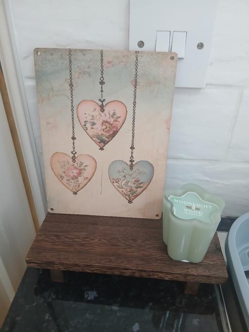  — Heart Wall Plaque New