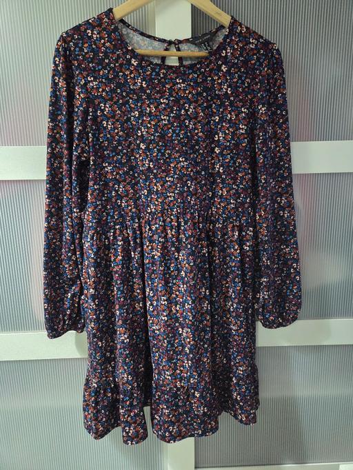 — Size 10-12 NEW LOOK casual dress
