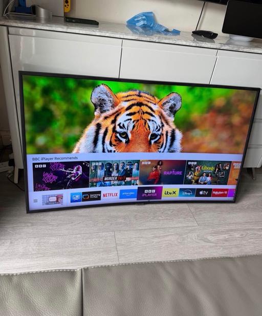  — Samsung CURVED 49 inch 4K Ultra HD Smart TV