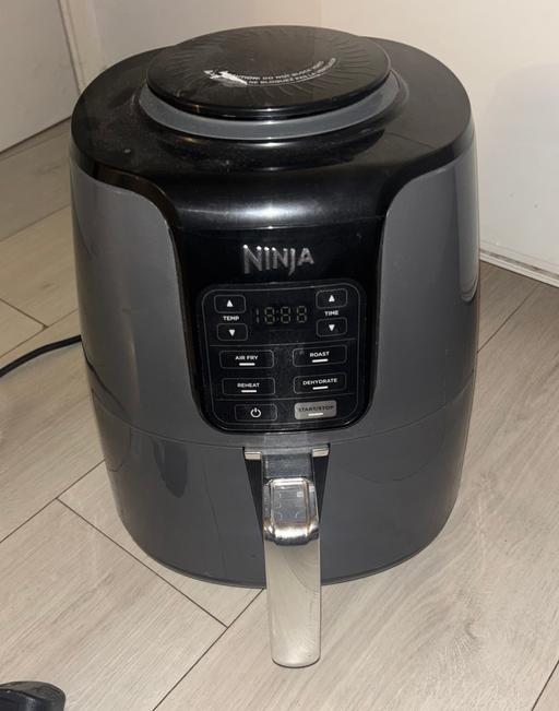  — Ninja AF100UK 3.8L 1550W Air Fryer