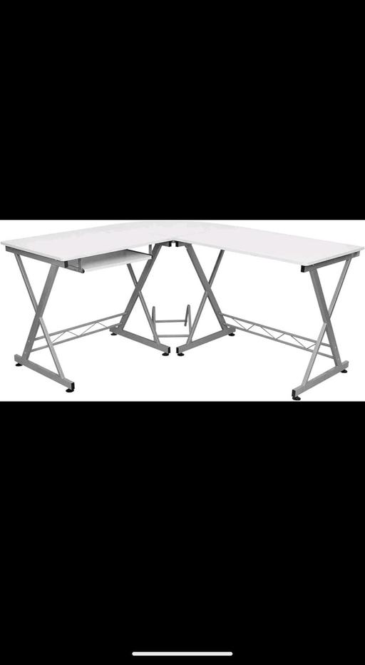  — L-Shape corner computer desk