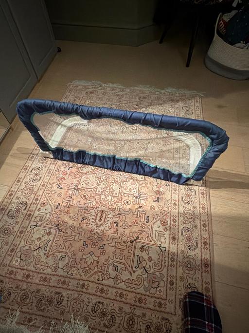  — Bed Safety Rail