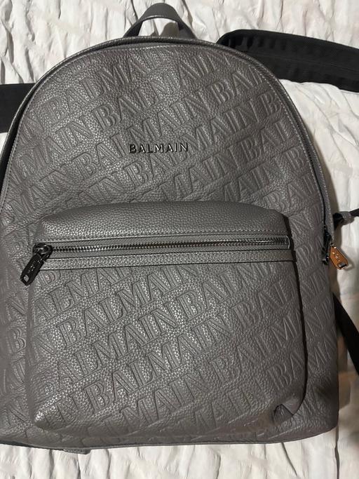  — Balmain bag