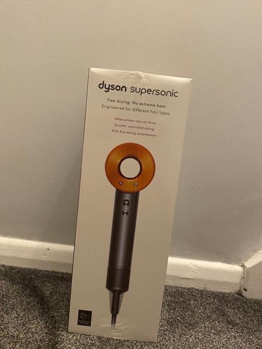  — Dyson Supersonic Hairdryer HD08