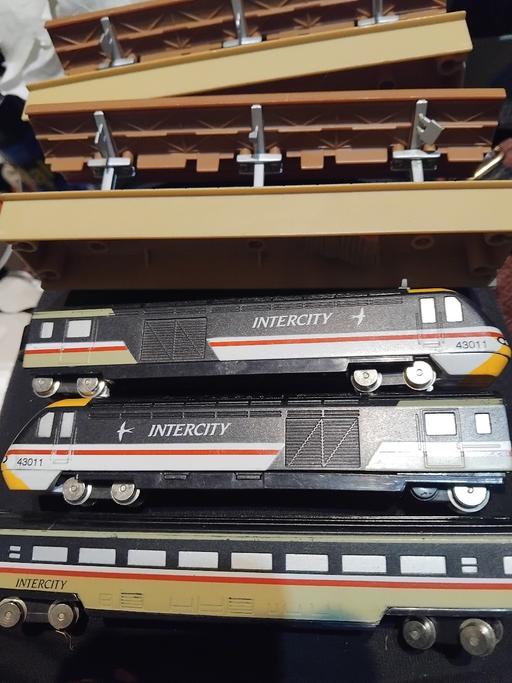  — Inner city Train engine, full Tracks and Set