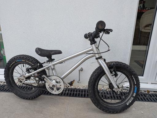  — Early Rider seeker 14 bike