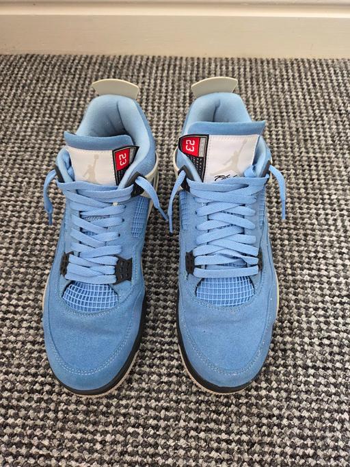  — Nike Air Jordan 4 Retro