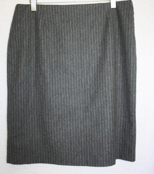  — Toast grey wool winter skirt size 14