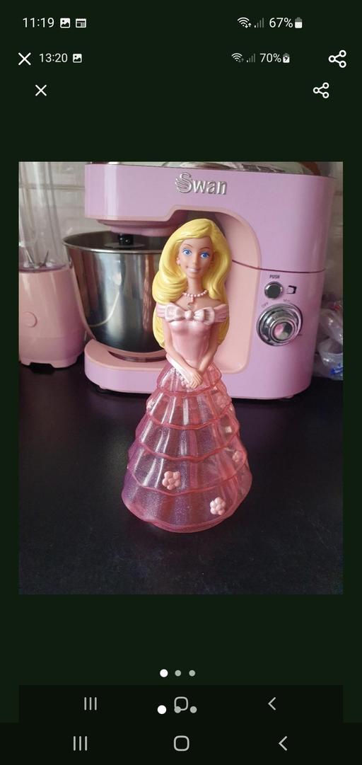  — vintage barbie bubble bath bottle