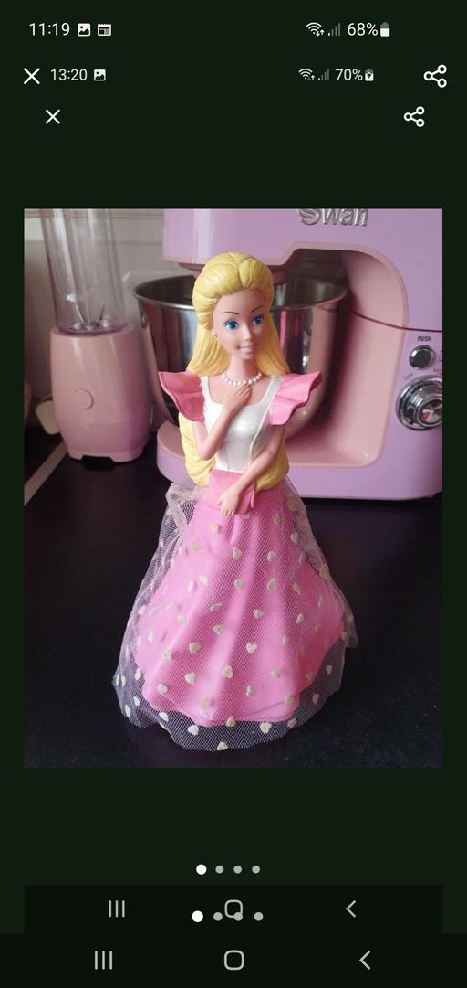  — vintage barbie bubble bath bottle