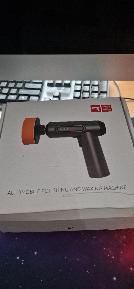  — Car polish/wax machine