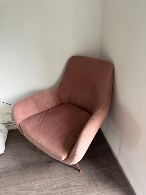  — Pink velvet MADE chair