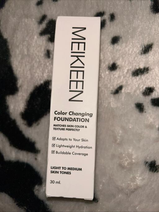  — Meikieen Colour Changing Foundation