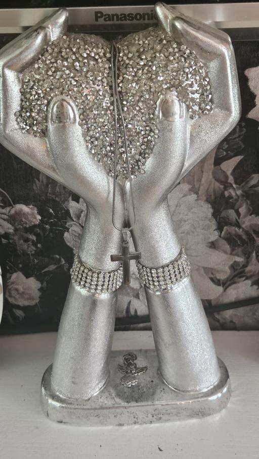  — hands