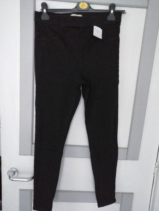  — ladies Jeggings size *12*