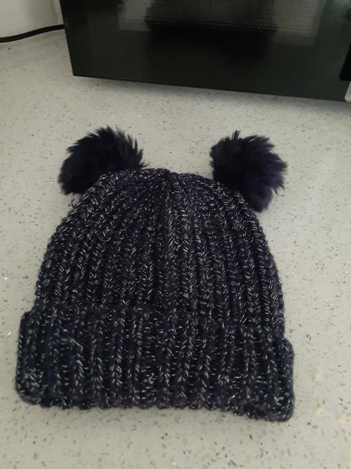  — hat