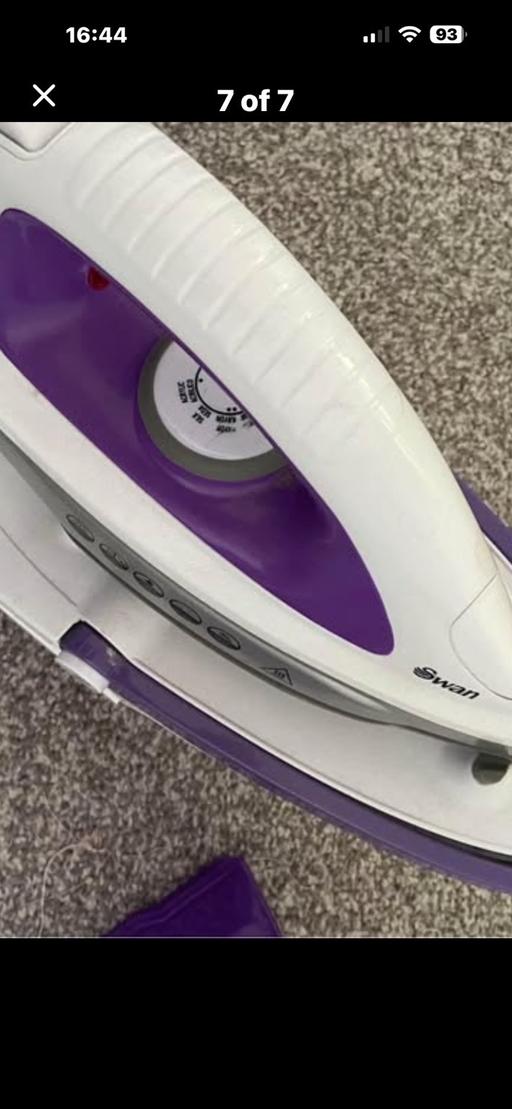  — Steam iron