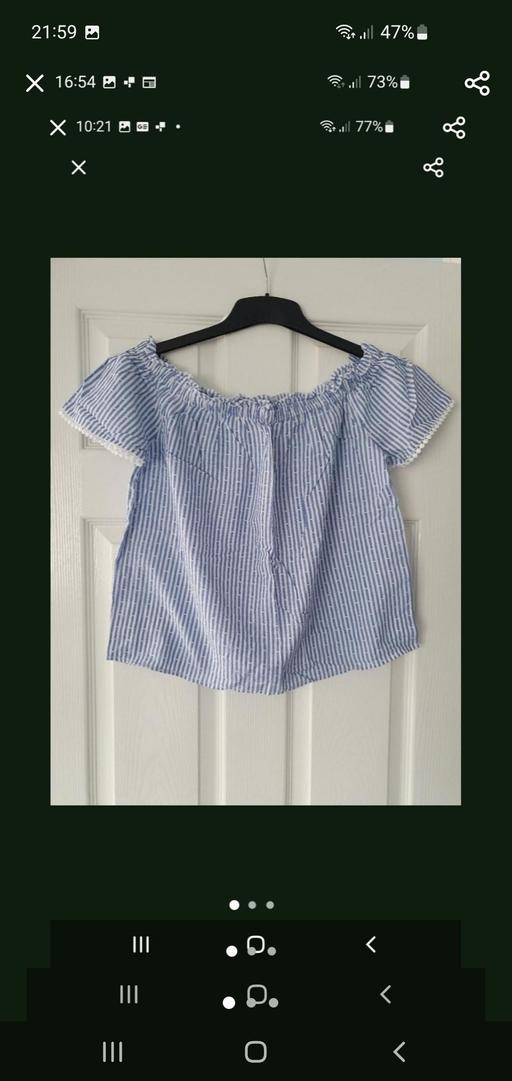  — ladies top