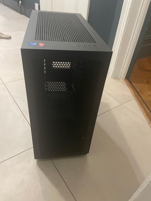  — NZXT H7 Flow, Mid Tower PC case, Black