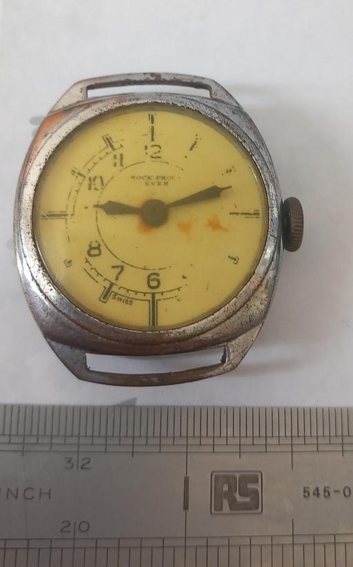  — Vintage 1930s Swiss Mechanical Watch