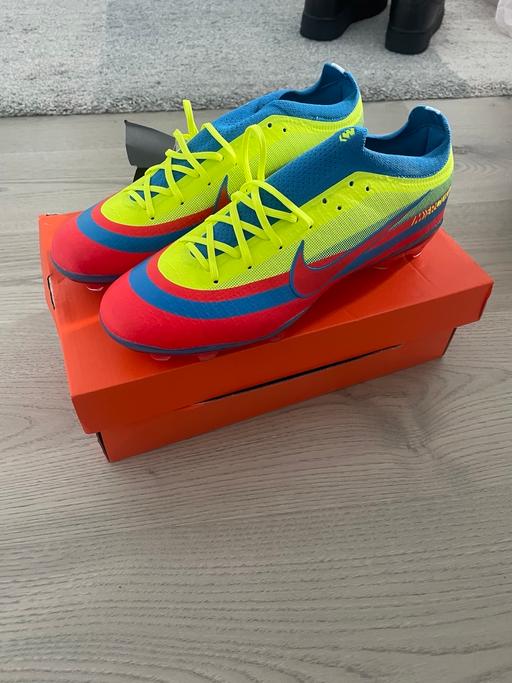  — Nike Vapor 16 Boots Size 9 New w Box