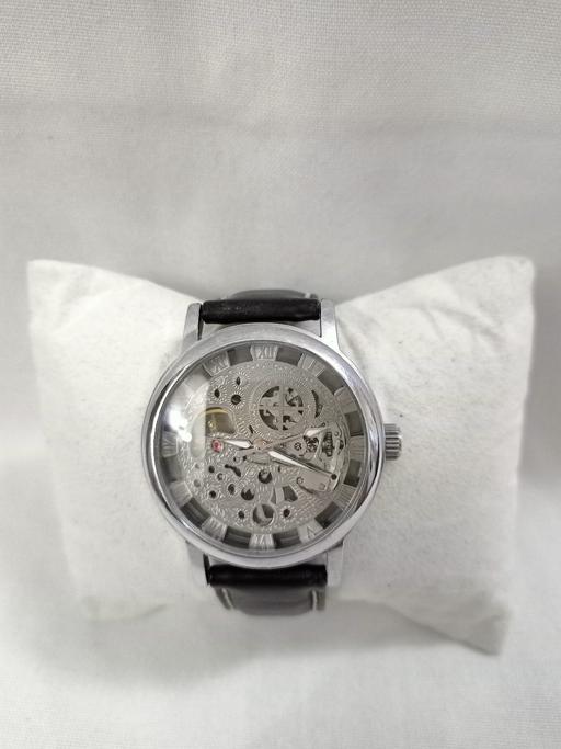  — LUCKY FAMILY MECHANICAL SKELETON MENS WATCH.