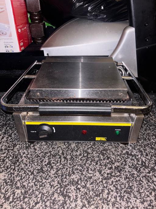 — Buffalo panini grill