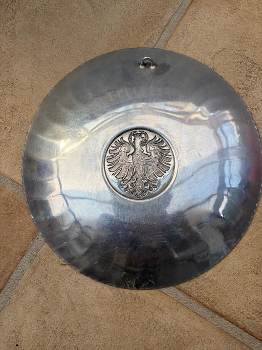  — Decorative dish