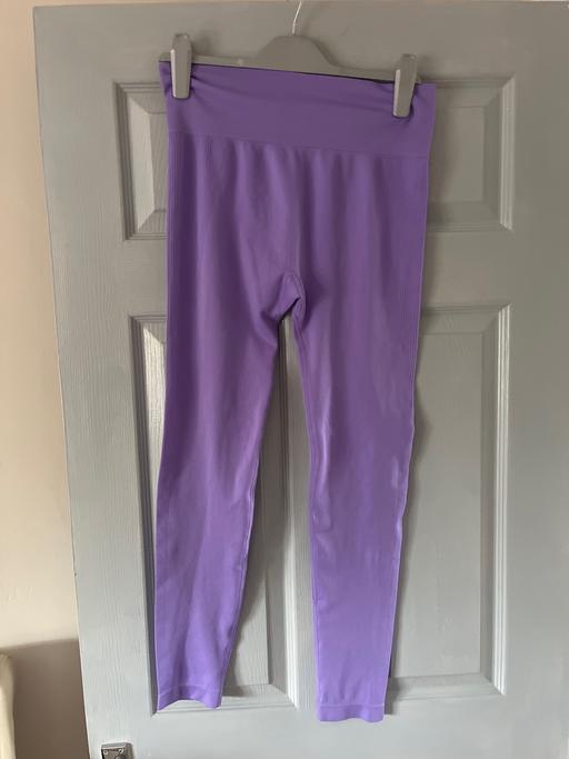  — New lilac work out leggings ladies size 12