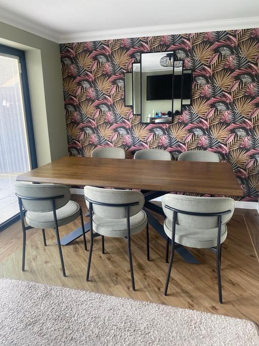  — Dining Table and 6 Chairs