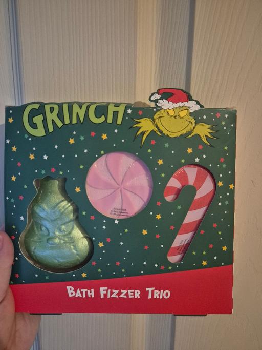  — new Grinch Bath Fizzer Trio