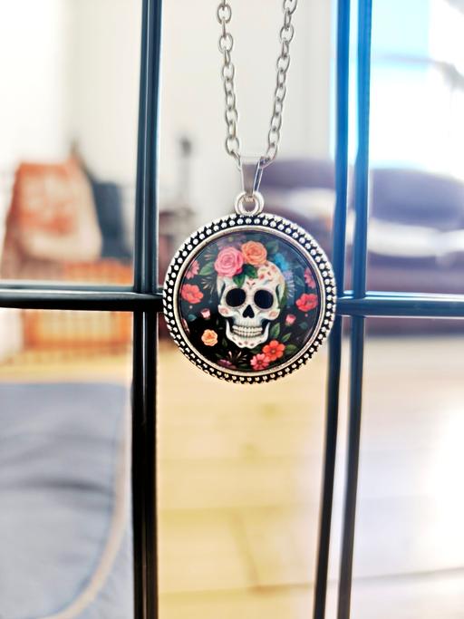  — Floral Sugar Skull Pendant Necklace Unisex