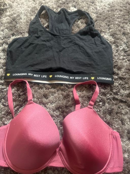  — 36D bra and crop top both for £1