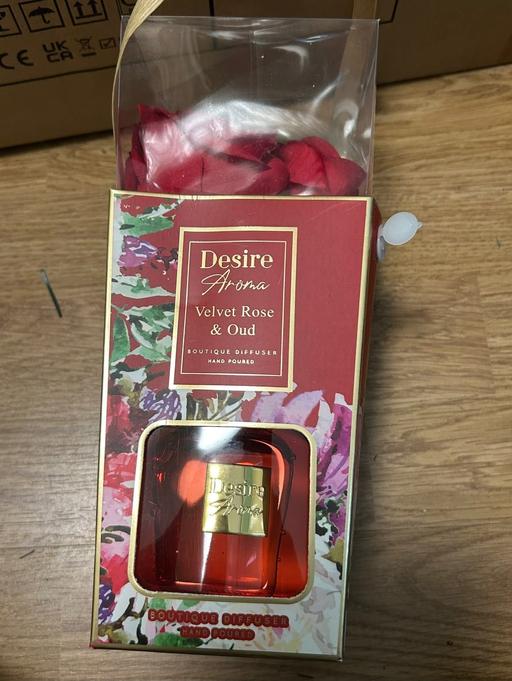 — Desire Diffuser with Flowers - Rose