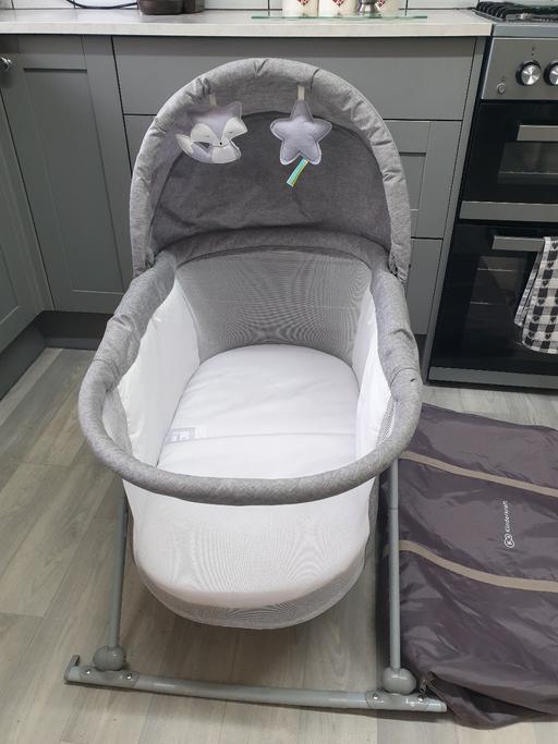  — Kinderkraft 3 in 1 crib/ cradle