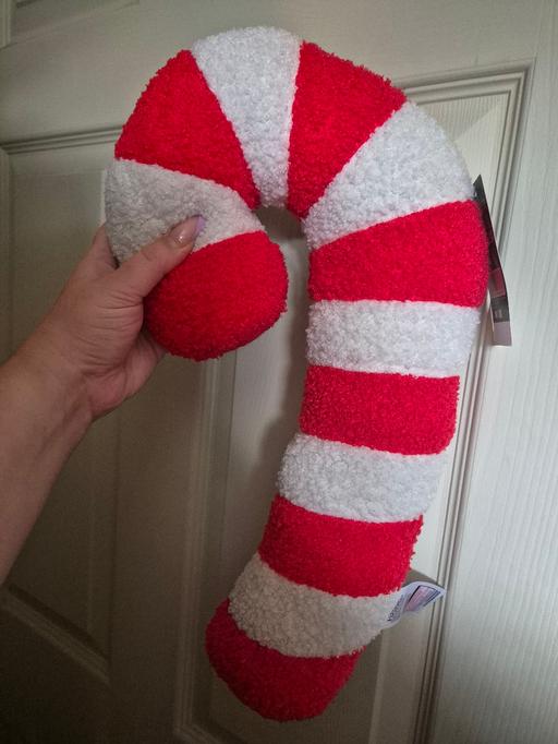  — new Candy Cane Cushion