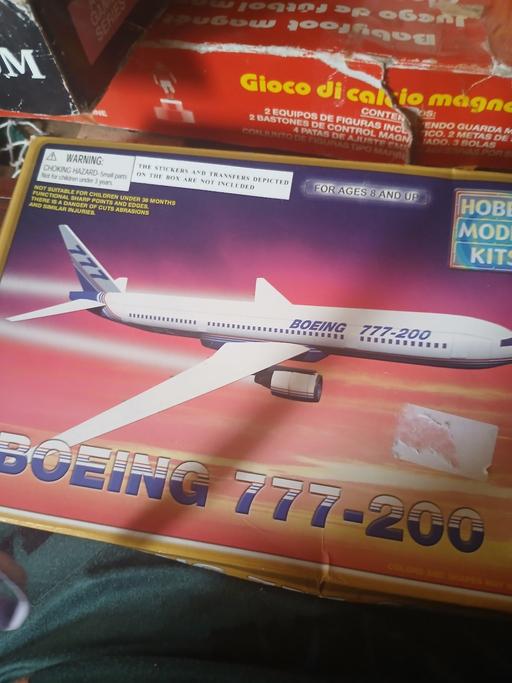  — Boeing 777,200