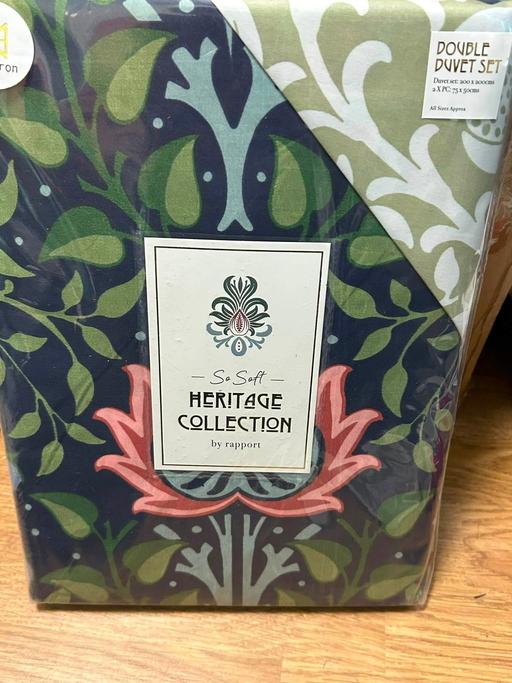  — Heritage Flora Navy  Duvet