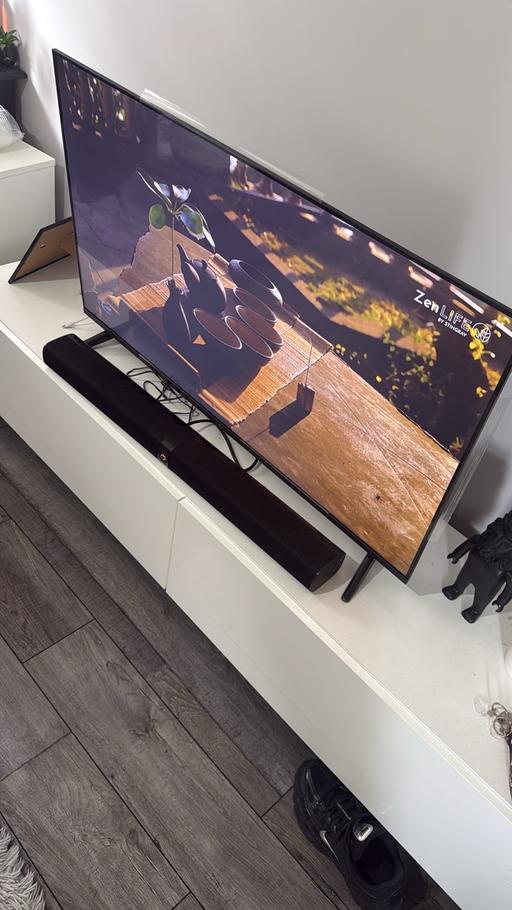  — LG - Smart TV