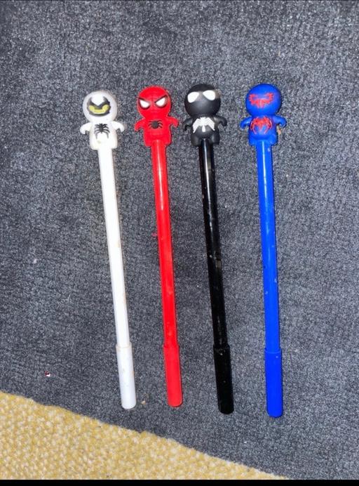  — New 4x Marvel Pens Bundle   Clearance