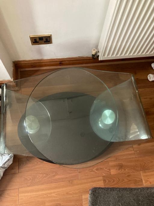  — Solid glass table with solid wood stand